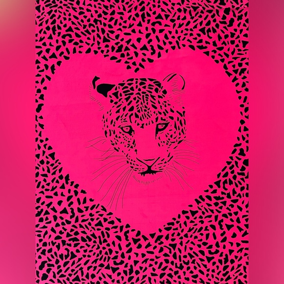 🐆🖤Vintage Silk Snow Leopard in Heart Scarf by Charlotte Sparre | 34” Square - Picture 8 of 17